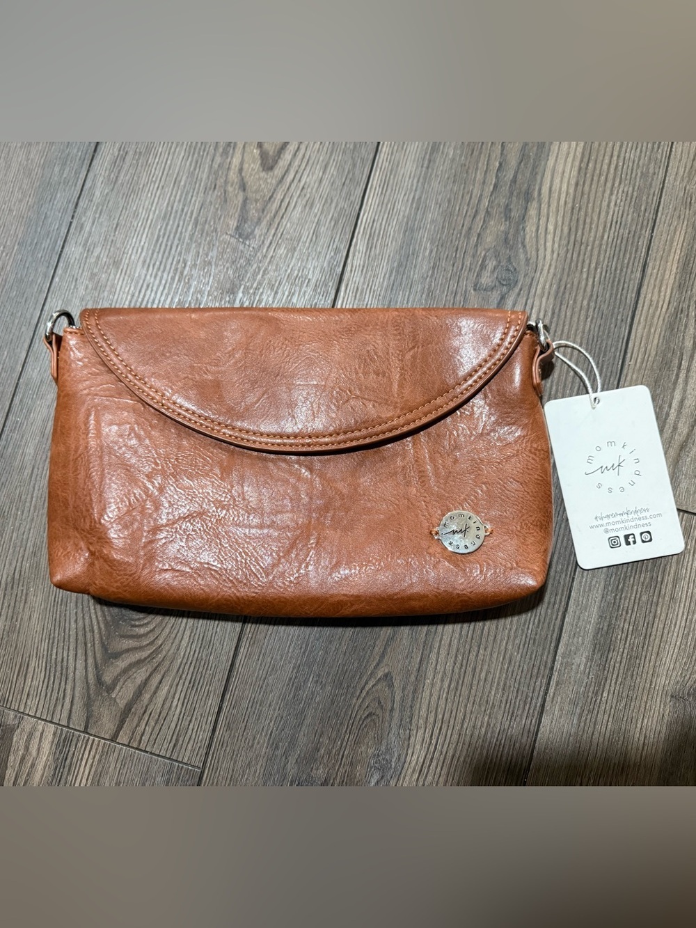 Momkindness Vegan Leather Stroller Organizer Clutch Bag Cognac NWT